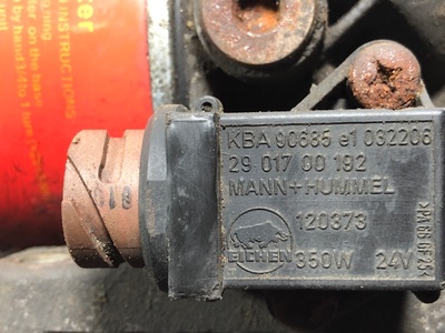 DAF   (,  4)