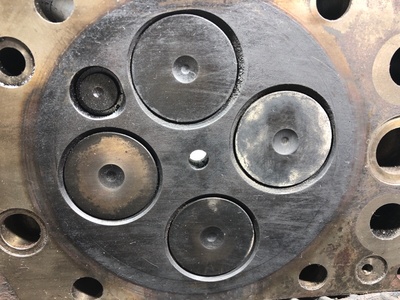 KAMAZ     5490 / (,  7)