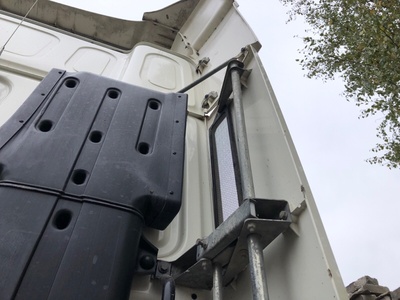 DAF     DAF XF 105 / (,  4)