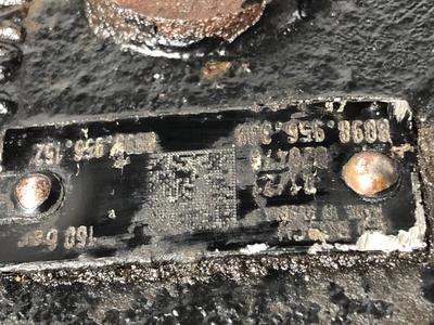 KAMAZ   5490 / (,  9)