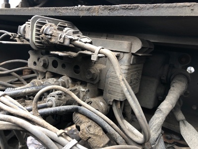 Renault  EBS  RENAULT T / (,  1)