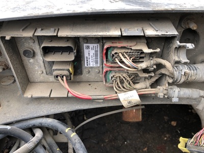 Renault    CCIOM RENAULT T / (,  1)