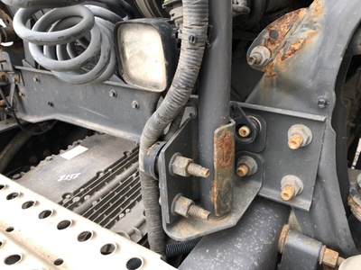 Renault     RENAULT T / (,  2)