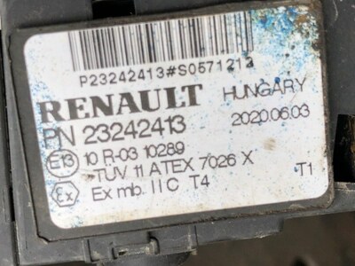 Renault   RENAULT T / (,  3)