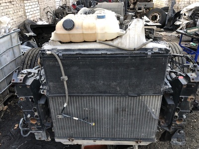 Renault   RENAULT T / (,  1)