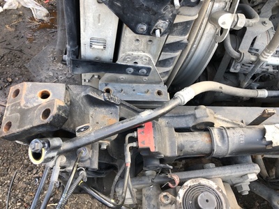 Renault    RENAULT T / (,  2)
