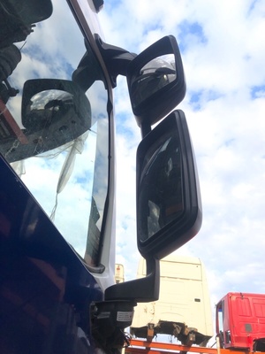 Renault     RENAULT T / (,  2)
