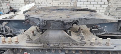 Renault  JOST 185 RENAULT T / (,  6)