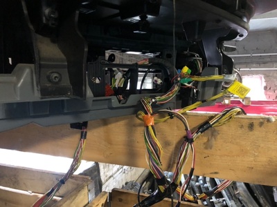 Renault    ()   RENAULT T / (,  16)