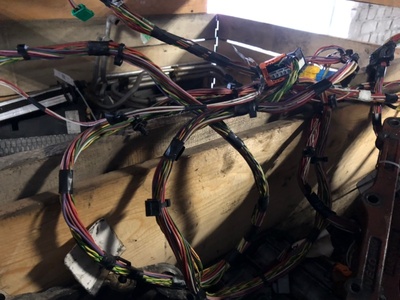 Renault    ()   RENAULT T / (,  17)