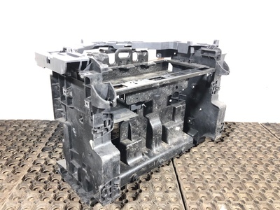 Renault    RENAULT T / (,  4)