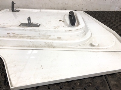 Renault     RENAULT T / (,  4)