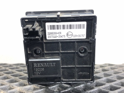 Renault   - RENAULT T / (,  3)