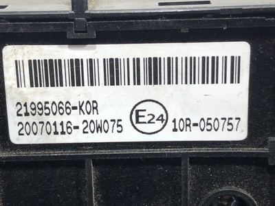 Renault   - RENAULT T / (,  4)