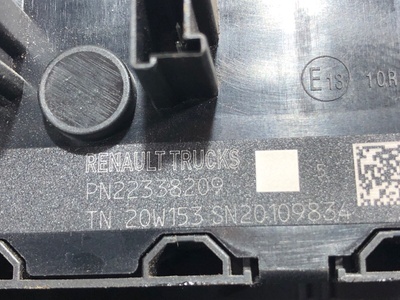 Renault   RENAULT T / (,  4)