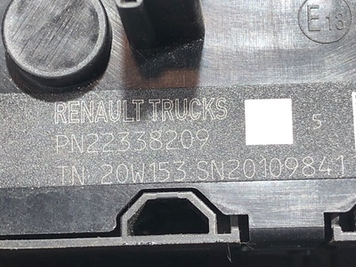 Renault   RENAULT T / (,  4)