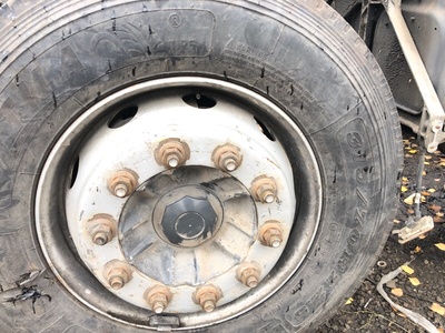 Renault Ступица передняя RENAULT T б/у (вид 1) Renault Ступица передняя RENAULT T б/у (фото, вид 1)