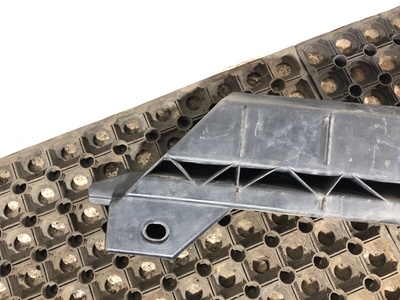 Renault   RENAULT T / (,  4)