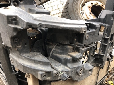 Renault    RENAULT T / (,  4)