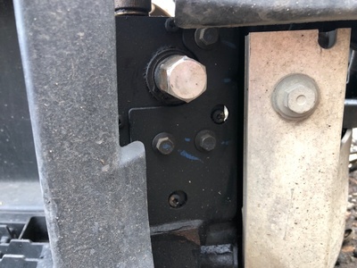 Renault    RENAULT T / (,  2)