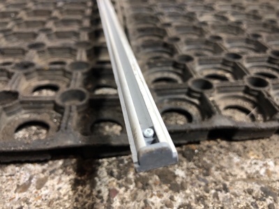 Renault    RENAULT T / (,  2)