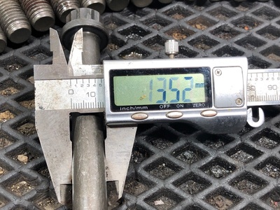 KAMAZ     5490 / (,  4)