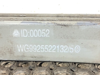 Sitrak   3  SITRAK C7H / (,  8)