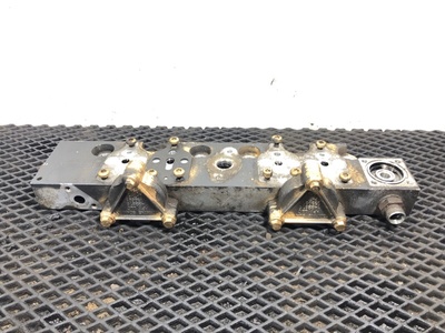 Scania   Scania / (,  4)