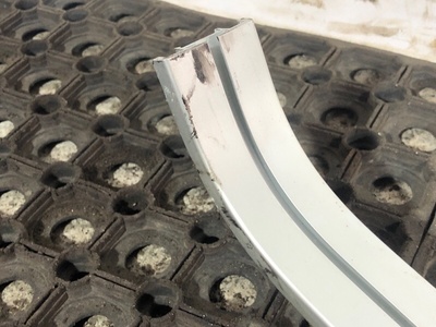 Renault     RENAULT T / (,  4)