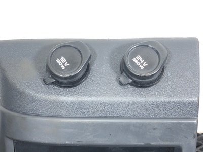 Renault     RENAULT T / (,  4)