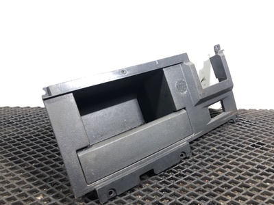 Renault   RENAULT T / (,  1)