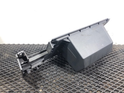 Renault   RENAULT T / (,  4)