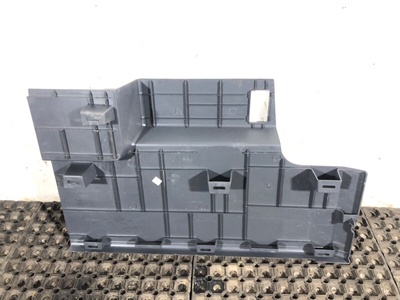 Renault     RENAULT T / (,  4)