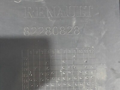 Renault     RENAULT T / (,  5)
