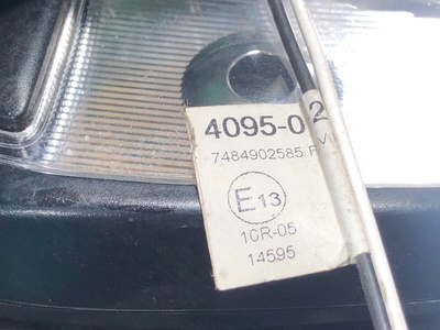 Renault    RENAULT T / (,  7)