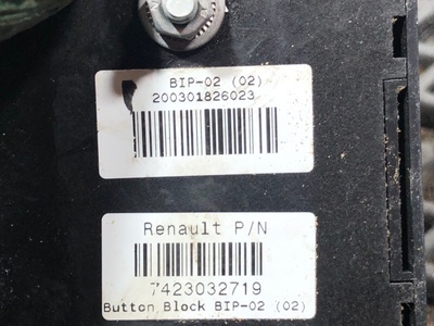 Renault  SOS RENAULT T / (,  5)