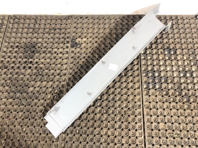 Renault Накладка салона левая RENAULT T б/у (вид 4) Renault Накладка салона левая RENAULT T б/у (фото, вид 4)