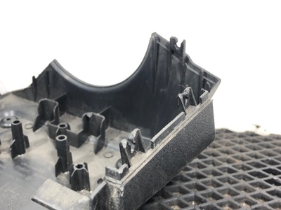 Renault Кожух рулевой колонки нижний RENAULT T б/у (вид 4) Renault Кожух рулевой колонки нижний RENAULT T б/у (фото, вид 4)