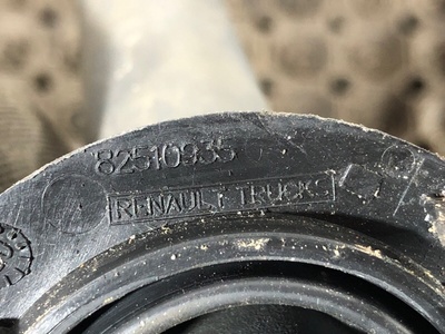 Renault     RENAULT T / (,  4)