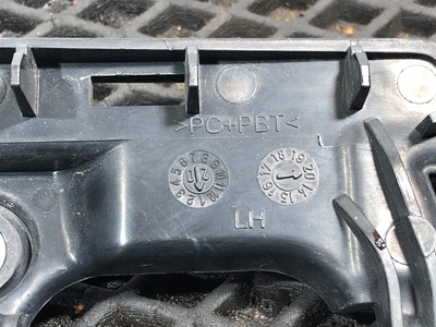 Renault    RENAULT T / (,  4)