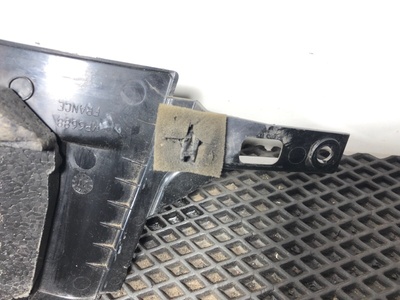 Renault Накладка порога левого RENAULT T б/у (вид 4) Renault Накладка порога левого RENAULT T б/у (фото, вид 4)