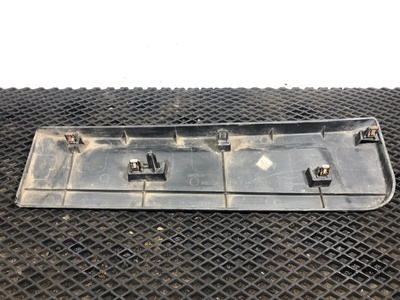 Renault    RENAULT T / (,  3)