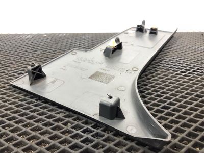 Renault Накладка салона правая RENAULT T б/у (вид 4) Renault Накладка салона правая RENAULT T б/у (фото, вид 4)