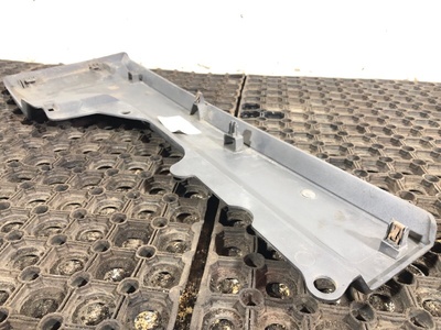 Renault    RENAULT T / (,  5)