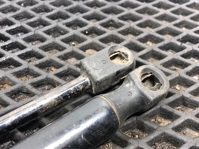 Scania   Scania / (,  2)