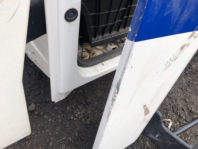 Renault     RENAULT T / (,  9)