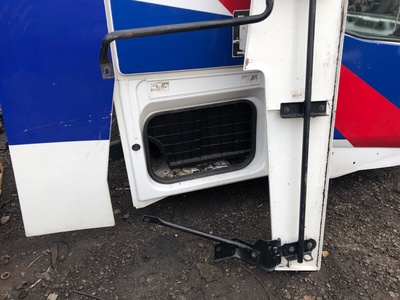 Renault     RENAULT T / (,  10)