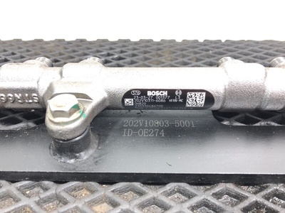 Sitrak Топливная рампа SITRAK C7H б/у (вид 3) Sitrak Топливная рампа SITRAK C7H б/у (фото, вид 3)