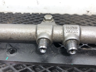 Sitrak Топливная рампа SITRAK C7H б/у (вид 9) Sitrak Топливная рампа SITRAK C7H б/у (фото, вид 9)