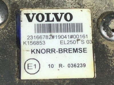 Renault     4   RENAULT T / (,  7)